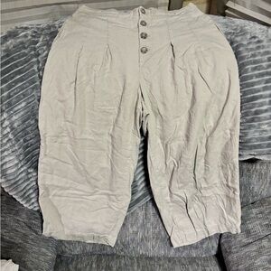 Sincerely Jules Womans Flowy Pants size Medium